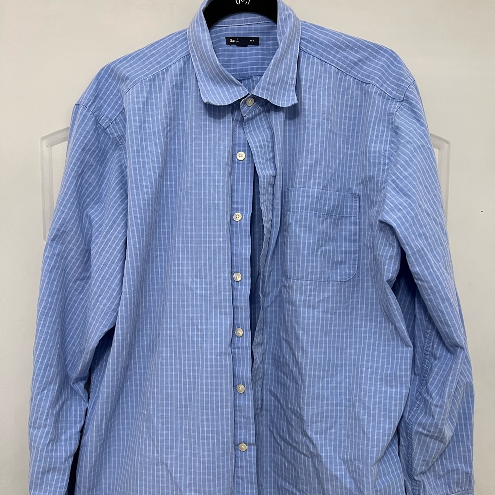 Gap XL Button Down Shirt